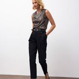 High-Waist Pleated Trousers - Black